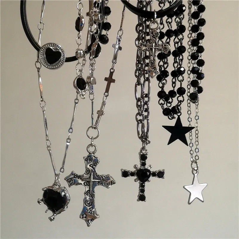 Personalisierte Punk-Stern-Herz-Kreuz-Kette, doppellagige Halskette für Männer und Frauen, Y2K-Modetrend, Rock-Party, Grunge, EMO-Accessoires