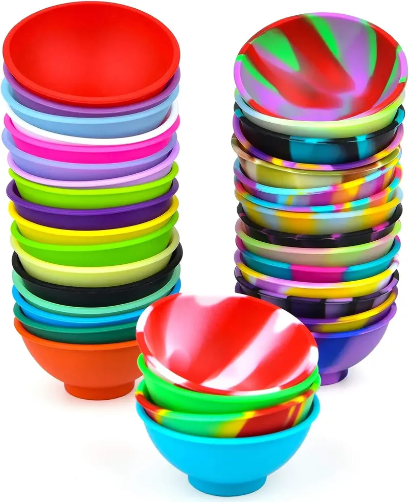 2 stücke Haushalt Silikon Behälter Schüssel 67mm 50mm Multi-Farbe Tabak Kräuter Rauchen Zubehör Küche Hause maske Lagerung Box