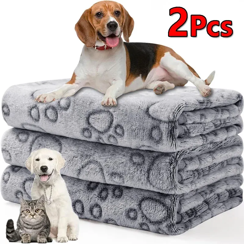 2 Stück Weiche Flauschige Hochwertige Hundedecke Niedliches Cartoon-Muster Pfotenabdruck Große Hunde- und Katzenmatte Warme Komfortable Decke für Hunde und Katzen