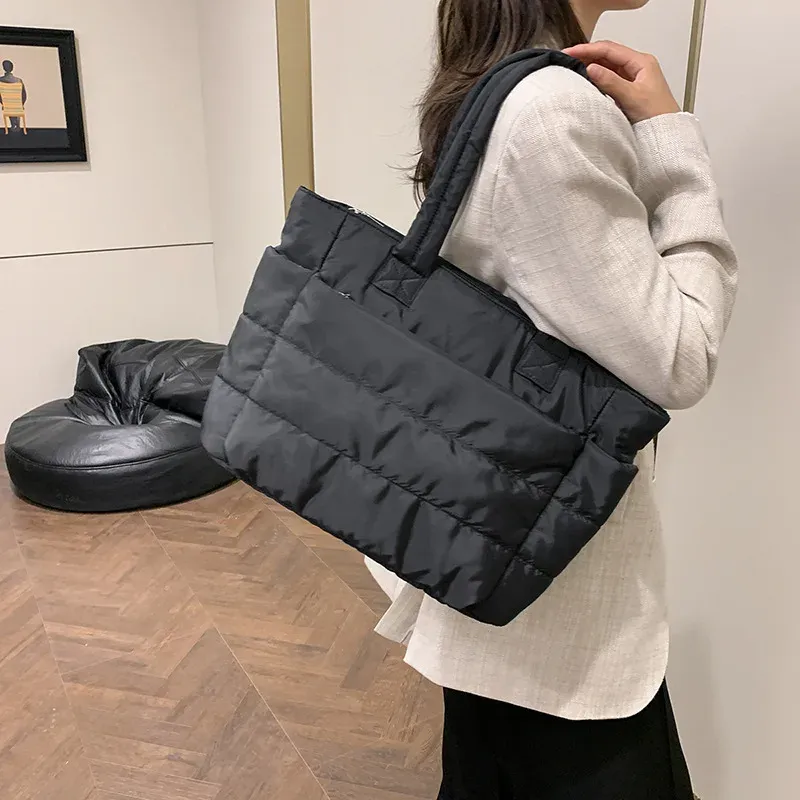 Neue Einkaufstasche mit großer Kapazität, vielseitige Handtasche für Damen, Pendeltasche, Messenger-Umhängetasche, mehrere Taschen, Mumientasche