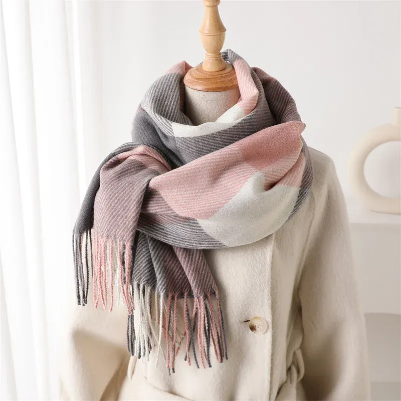 Luxus Marke Plaid Schal Herbst Winter Frauen Warme Halstuch Pashmina Dame Schals und Wraps Casual Gitter Quaste Schals