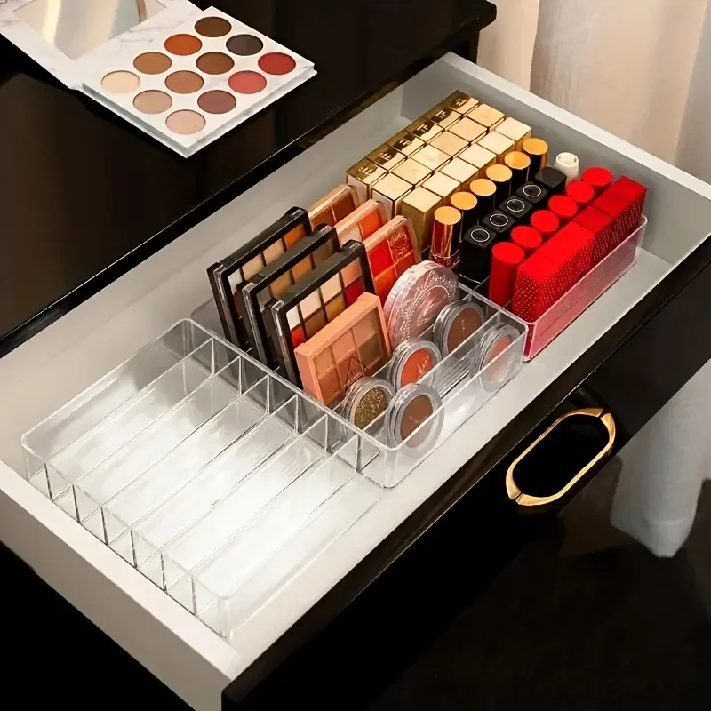 Klarer Make-up-Organizer aus Kunststoff mit 7 Fächern – Lippenstift- und Lidschattenhalter, Kosmetik-Aufbewahrungstablett für Badezimmerutensilien