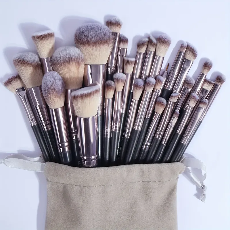 MAANGE 30-teiliges professionelles Make-up-Pinsel-Set, Foundation, Concealer, Lidschatten, Puder, Rouge, Mischpinsel, Beauty-Tools mit Tasche