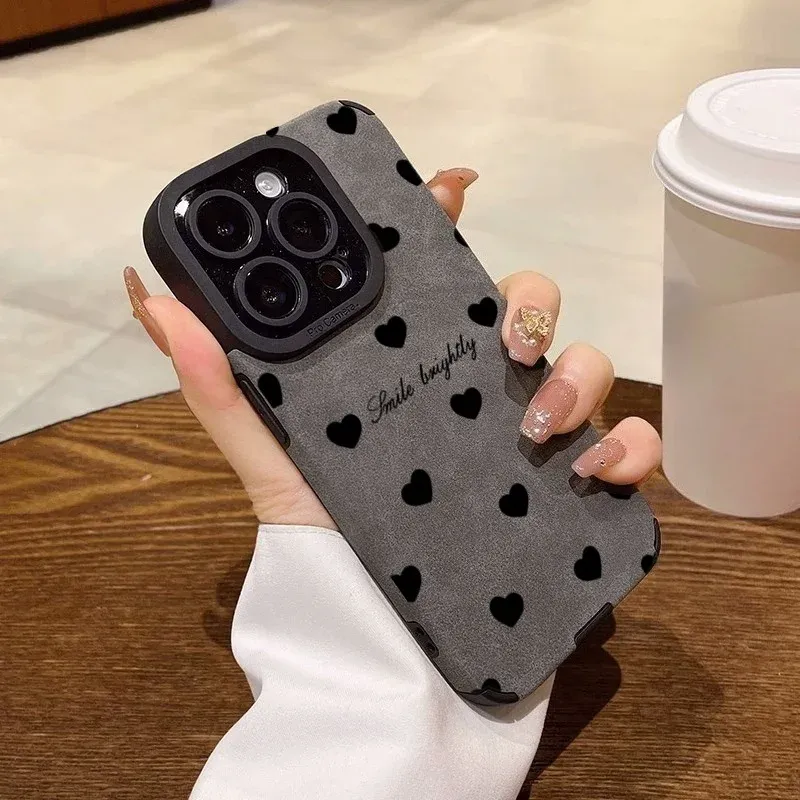 Neue luxuriöse schwarze Liebesherz-weiche Handyhülle für iPhone 17, 16, 15, 14, 13, 12, 11 Pro Max 17, Air X XR XS Max, stoßfeste Lederhülle