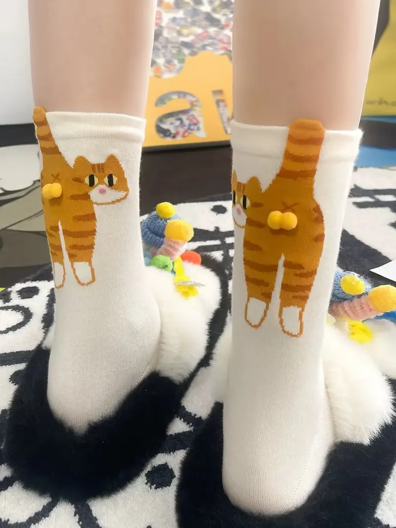 3D Niedliche Katzensocken Schwarz/Weiß Lustige Katzensocken Atmungsaktive Weiche Mädchen- und Damensocken Neuartige Strümpfe Kawaii Geschenk-Sockenset