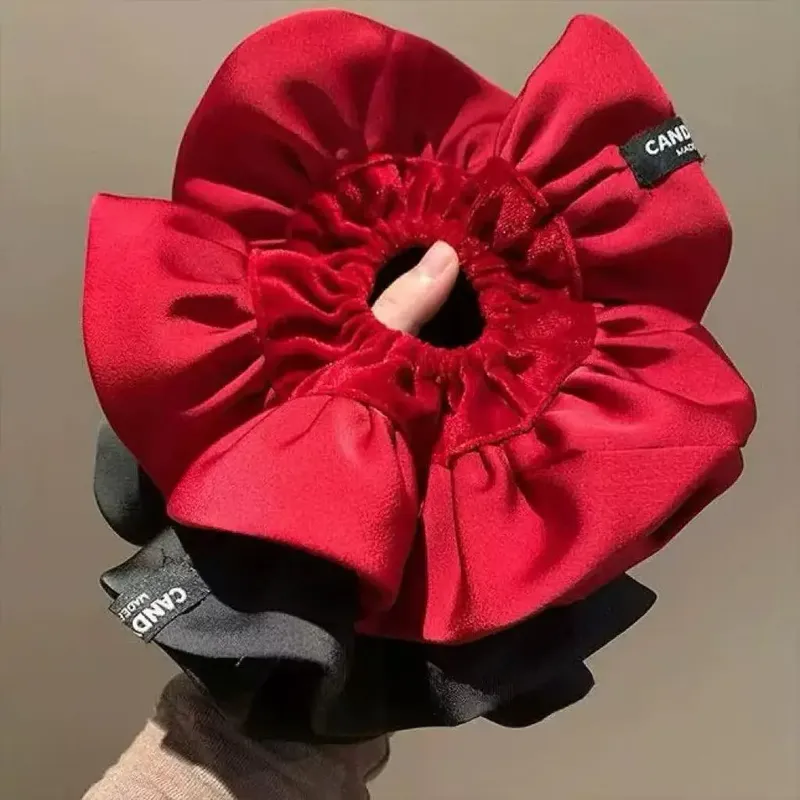 Übergroße Haargummis aus Samt – Luxus-Haargummis für niedrige Dutts, minimalistischer Retro-Stil in Rot und Schwarz, Halloween-Haarschmuck