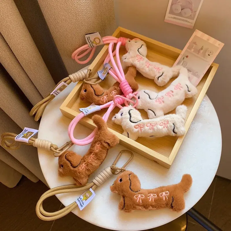 ZAKOL Süßer Kawaii Dackel Schlüsselanhänger Puppenanhänger Cartoon Welpe Schlüsselanhänger Paar Schlüsselhalter Rucksack Anhänger Dekoration Geschenke