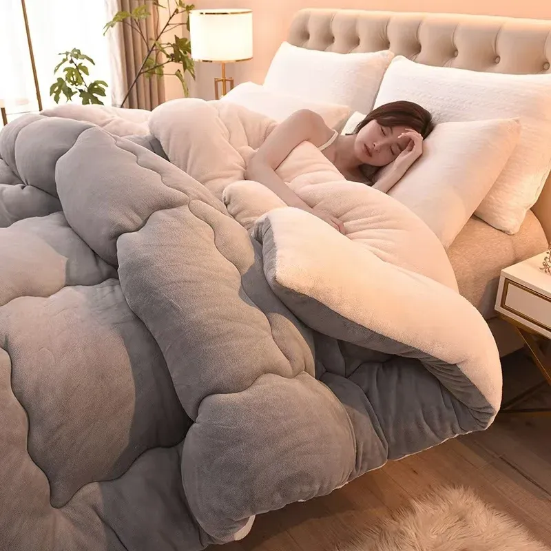 Einfarbige doppelseitige Bettdecke aus Lammwolle, Flanelldecke, warme Komfortmatratze im Winter, Schlafzimmer, Schlafsaal, verdickte Gewichtsdecke