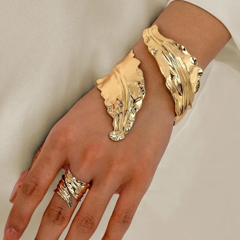 Vintage-Mode Plissee Blatt Armband Spirale Öffnung Einstellbare Ring Set Für Frauen Mädchen Gold Farbe Armreif Party Urlaub Schmuck
