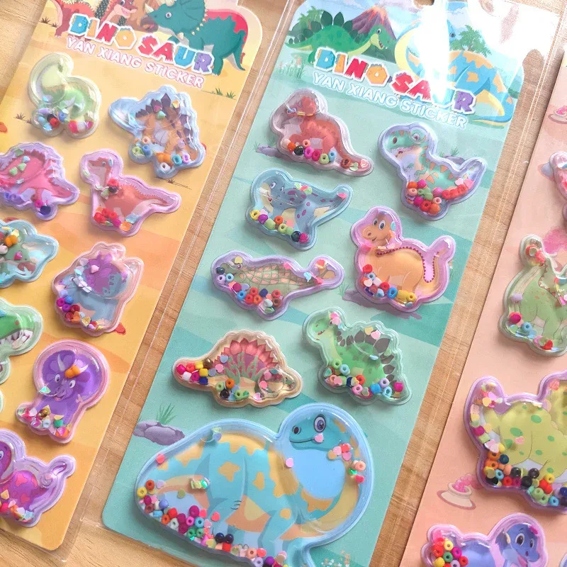 1pc Nette Cartoon Tyrannosaurus Rex Dinosaurier 3D Schaukel Wasser Injektion Aufkleber Kreative DIY Dekoration Aufkleber Urlaub Geschenke