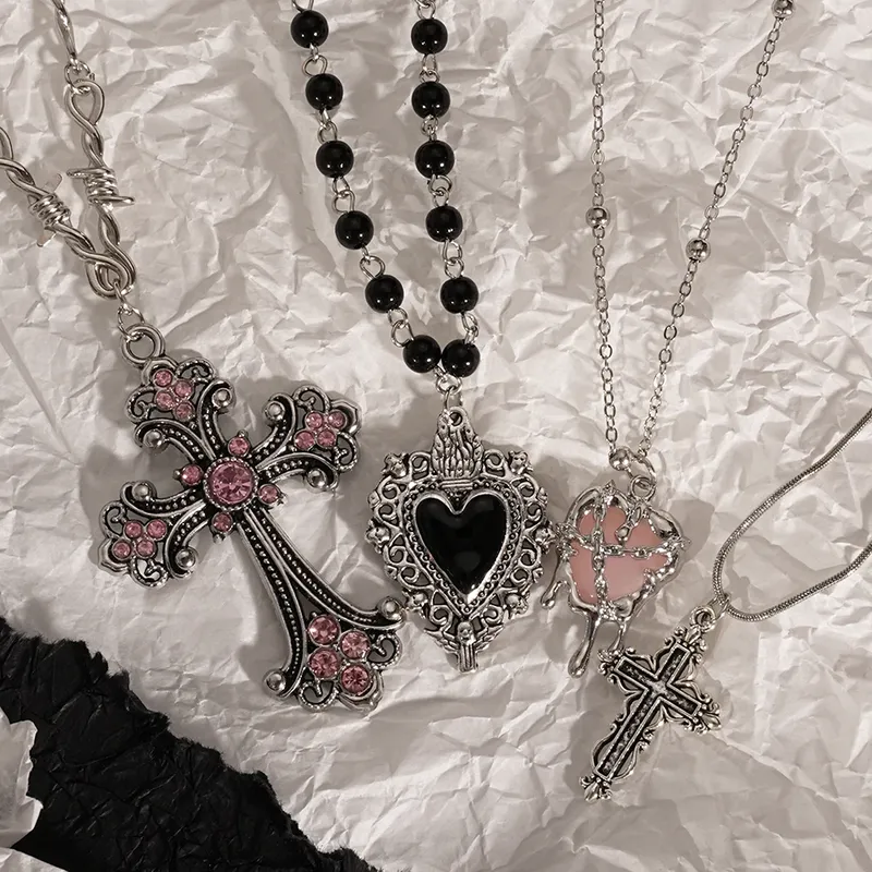 Y2K Sweet Cool Girl personalisierte kreative Kreuz-Liebes-Anhänger-Halskette, geeignet für den täglichen Gebrauch