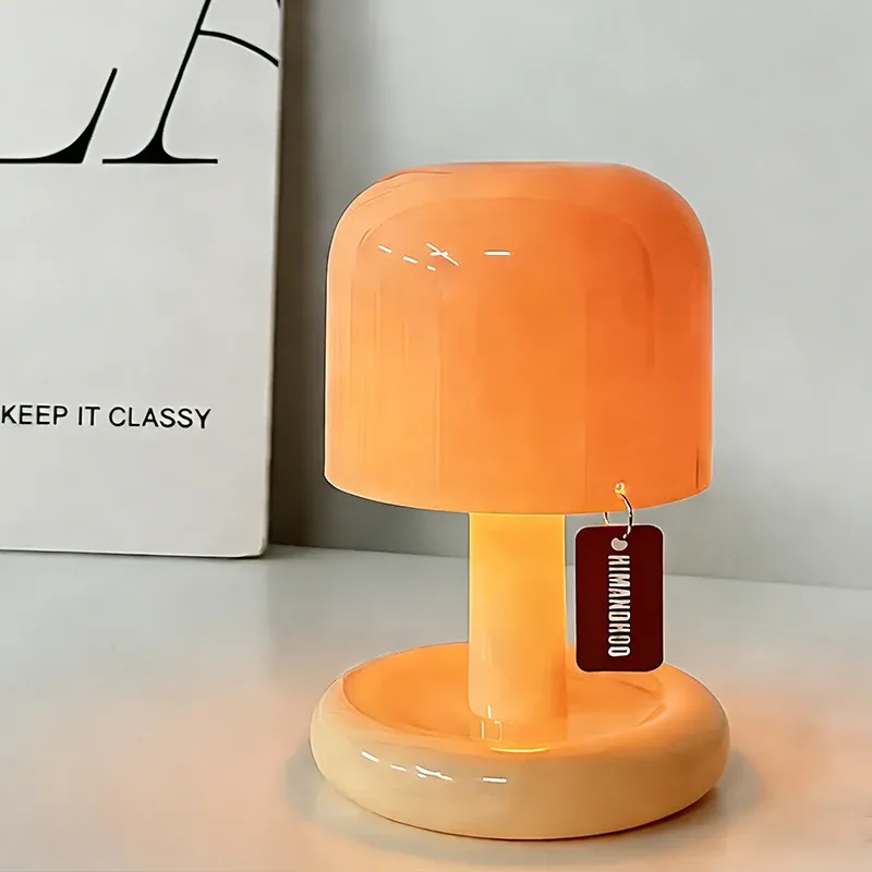 Wiederaufladbares Sonnenuntergang-Projektions-Nachtlicht, Mini-LED-Tischlampe für Schlafzimmer, Schreibtisch, stimmungsvolles Atmosphärenlicht für Heimdekoration, Nachttisch, Bar