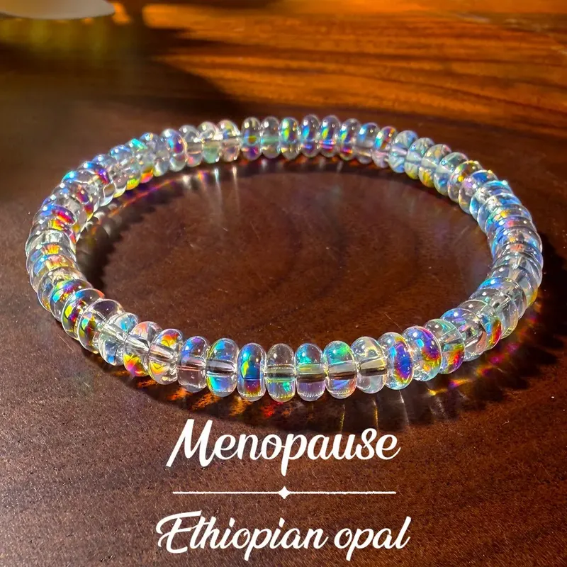 Natürliches äthiopisches Opal-Armband für die Menopause, dehnbarer elastischer Kordelschmuck, hilft bei der Aufrechterhaltung des emotionalen Gleichgewichts