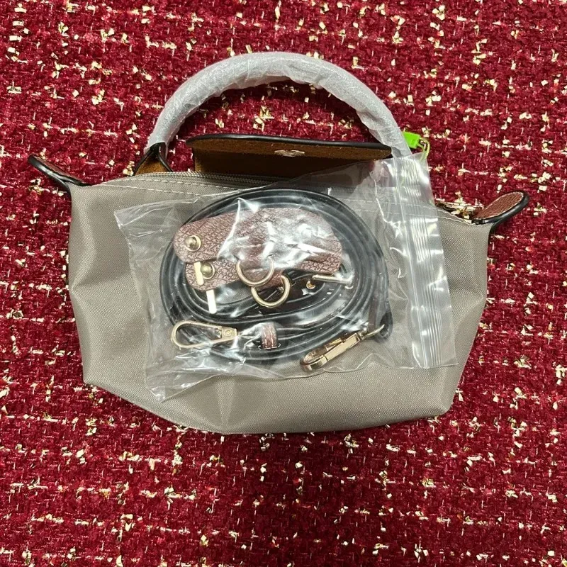 Jubiläums-Set: Hochwertige Wasserdichte Nylon-Schultertasche für Damen, Modische Abnehmbare Handtasche, Mini-Tasche