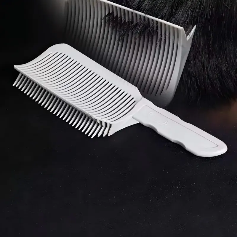 Professioneller Friseurkamm zum Verblenden und Schneiden von Haaren, hitzebeständige Fade-Bürste für Männer, Styling-Tool für den Salon.