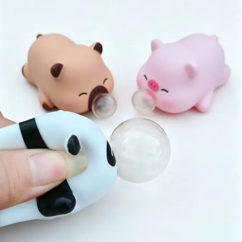 Niedliche Tier-Quetschspielzeuge, Panda & Schwein Langsam Zurückfedernde Squishies, Büro-Gags und Stressabbau, Virale Schreibtisch-Gadgets für Scherze