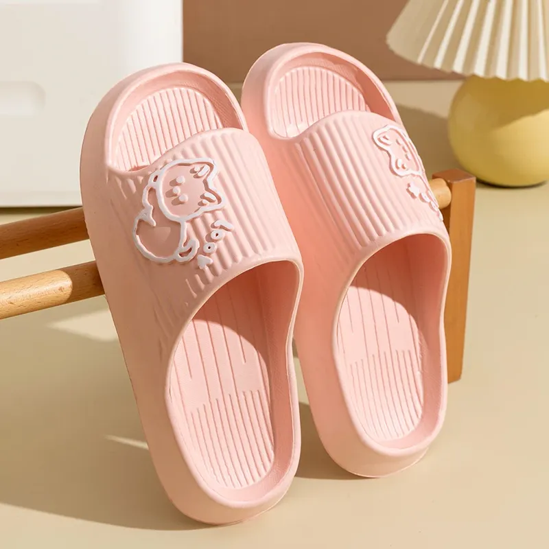 Damen-Hausschuhe für Innenräume, Badezimmer, rutschfest, für Zuhause, Cartoon, niedlicher kleiner Hund, weiche Sohle, gute Elastizität, Sommersandalen, flache Schuhe