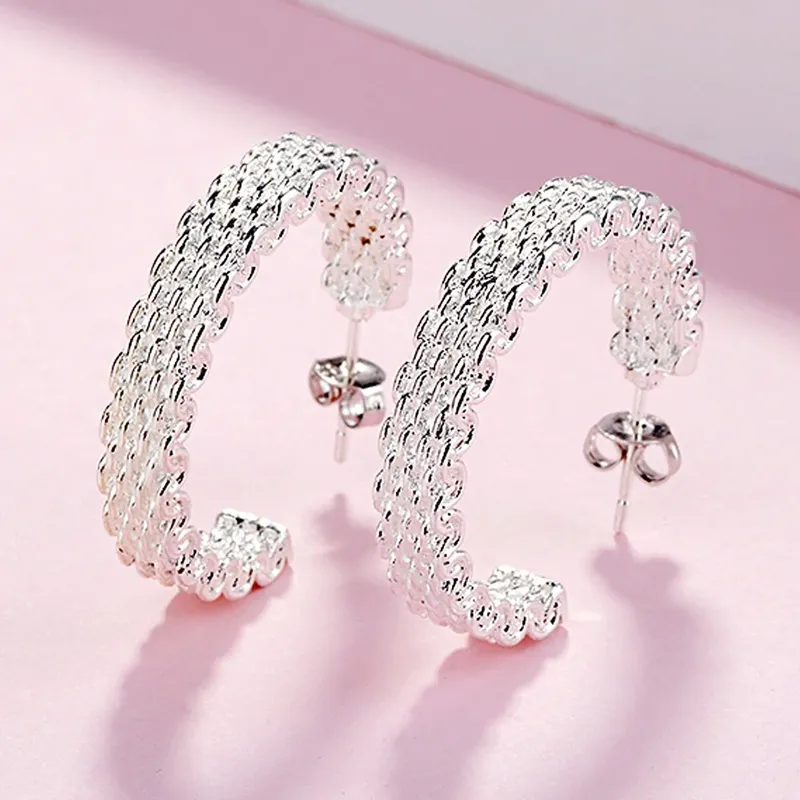 Beliebte feine Charms-Ohrstecker aus 925er-Sterlingsilber für Damen, Kreativität, Weihnachtsgeschenke, Straßen-All-Match-Party-Schmuck