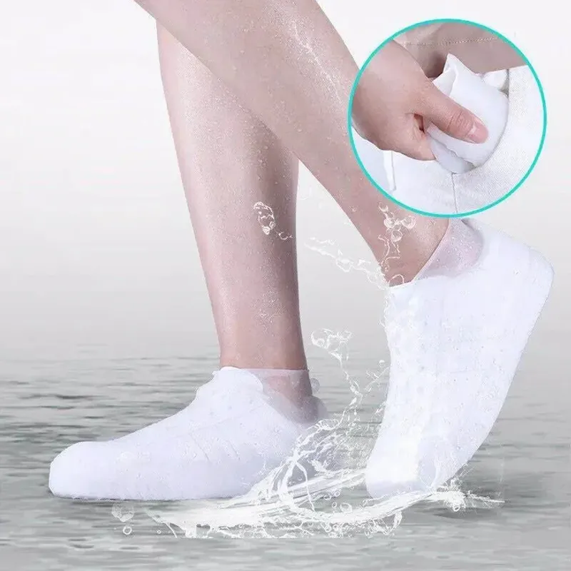 1 Paar wasserdichte Latex-Überschuhe, lippenbeständige Gummi-Regenstiefel, Regenausrüstung, Überschuhe, Zubehör für regnerische Tage im Freien