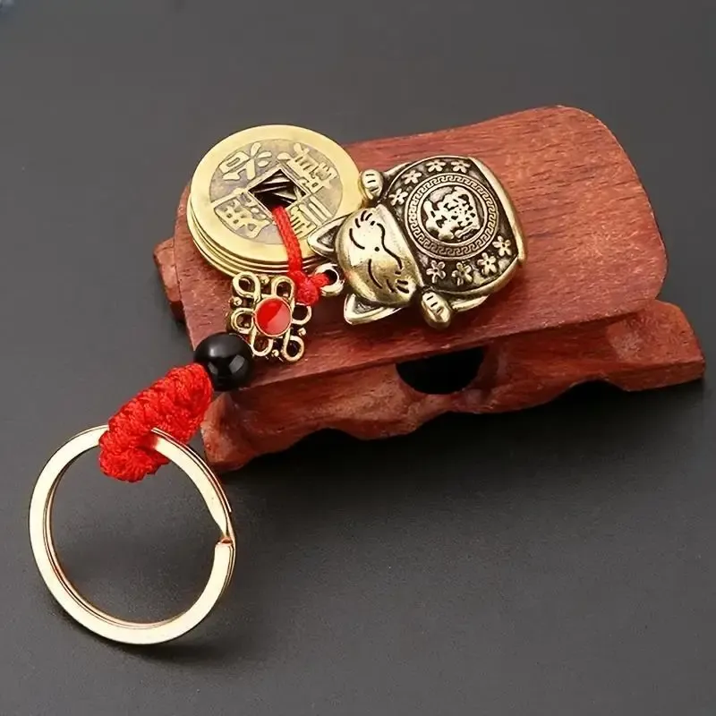 1 Stück Vintage handgemachte Glückskatze Schlüsselanhänger mit Feng Shui Münzen Autozubehör Fünf Kaiser Geld Design Solider Glücksschlüsselanhänger