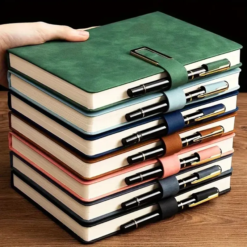 Vintage-Notizbuch aus Leder im A5-Format mit personalisiertem Softcover – perfekt für Geschäftstreffen und das Collegeleben