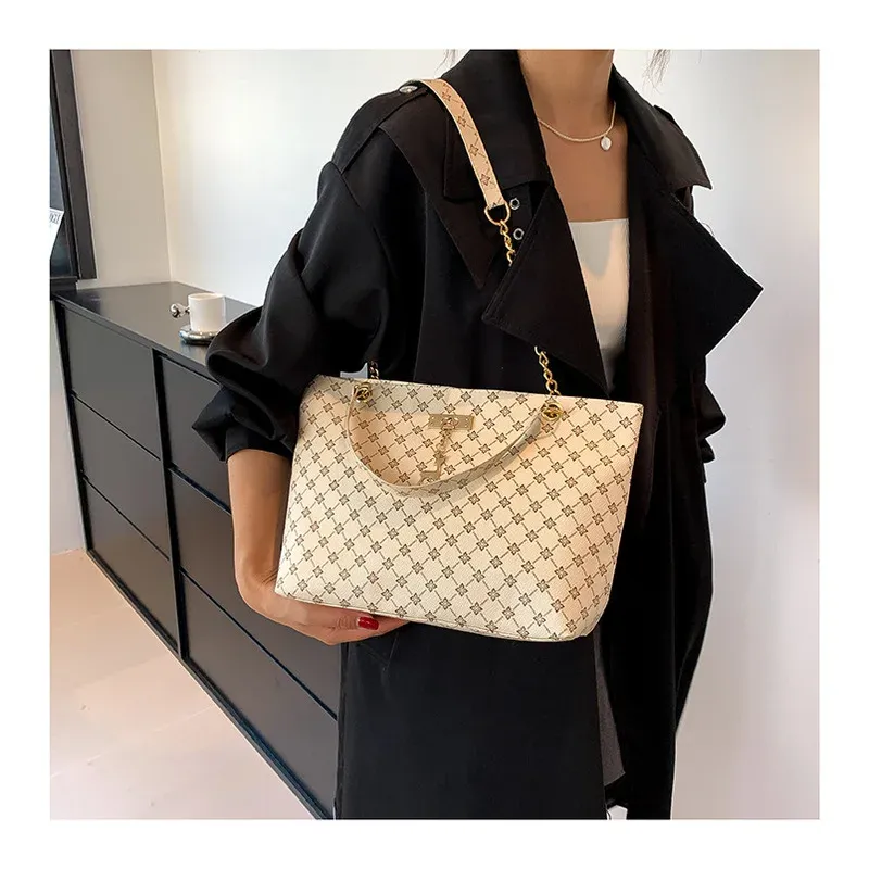 Neue Presbyopie Handtasche Textur Weiches Leder Große Kapazität Tote Frauen Tasche Mit Hängenden Zubehör Schulter Tasche