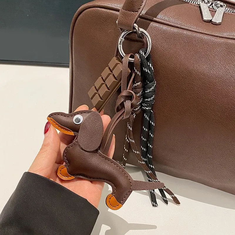 Leder Dackel Taschenanhänger Kreativer Schlüsselanhänger Lanyard Tasche Zubehör Schlüsselanhänger Auto Schlüsselanhänger Charm Geschenk